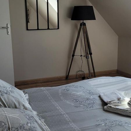 Chambre Proche Circuit Du Mans 500 M Du Virage De ミュルザンヌ 部屋 写真
